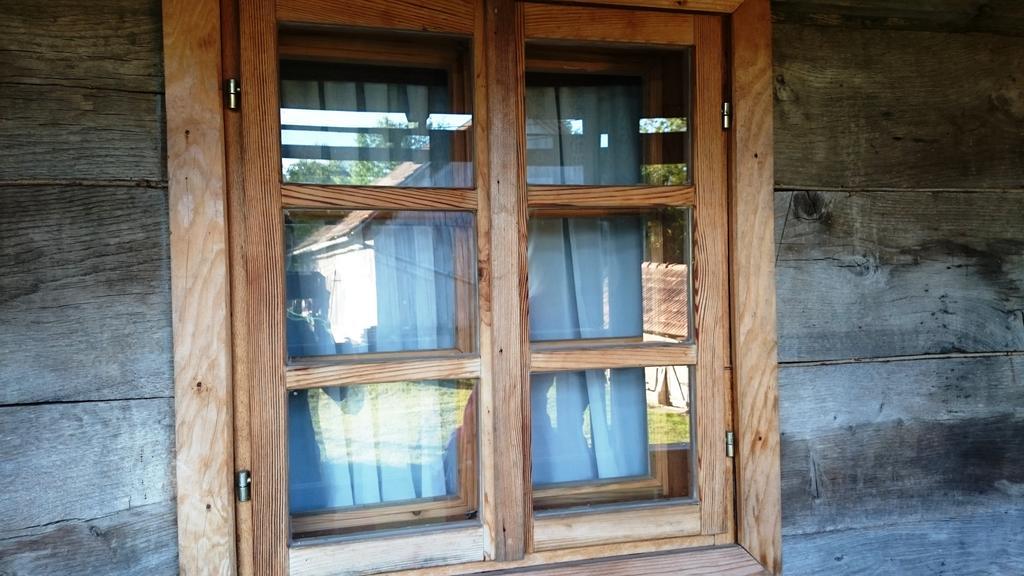 Rustic Home Mia Duga Resa Ruang foto